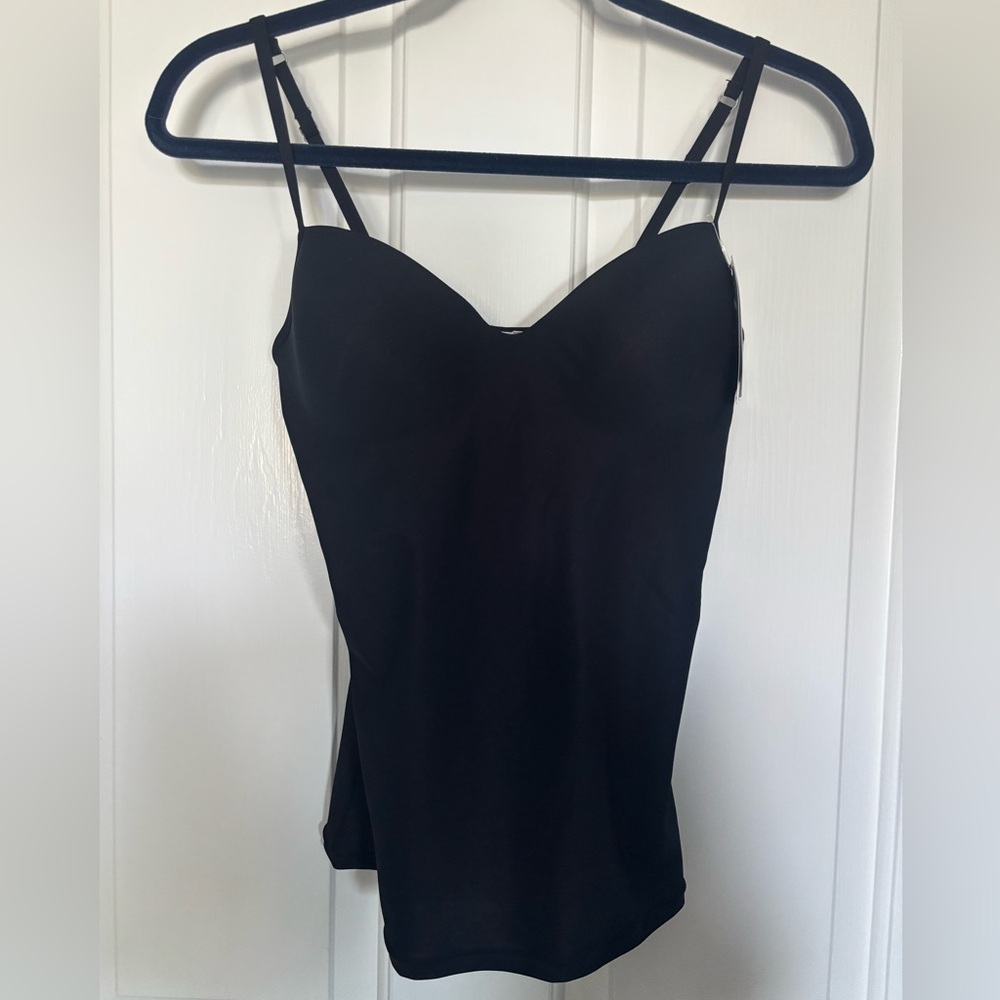 NWT HANRO Allure Built-In Bra Camisole in black size 36B